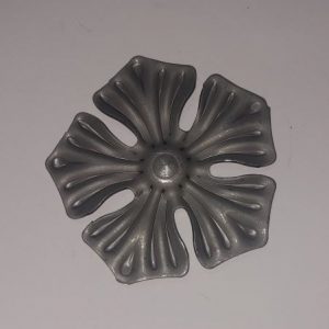 ukrasni cvetić 120 mm