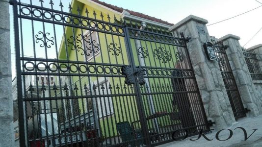 Kovana kapija model 07 Kovana kapija model 07